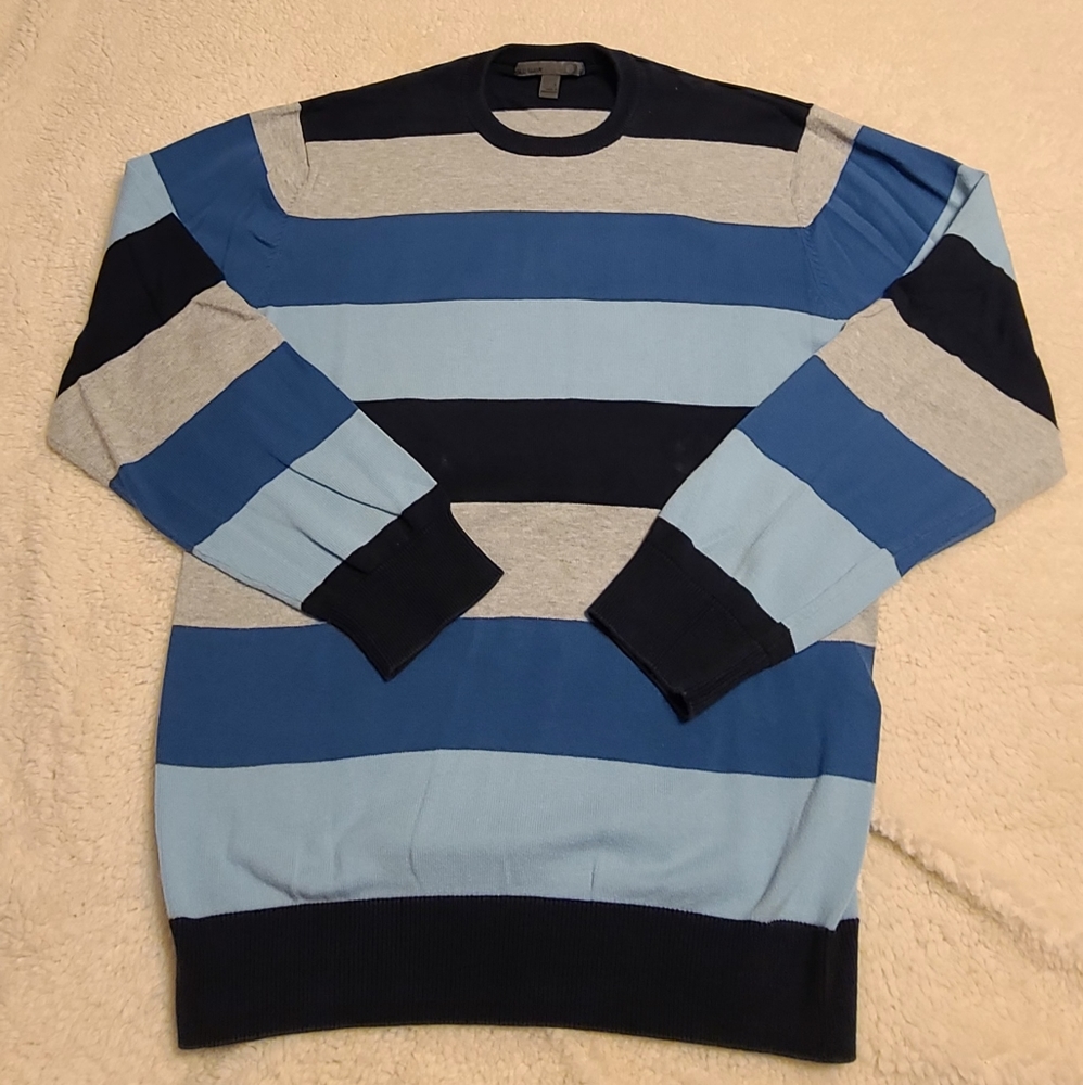 Men's long sleeve sweater